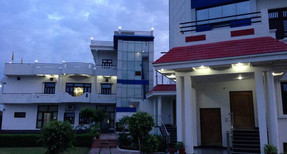 Gunjan Resort, Firozabad 4